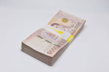 Beyaz arka planda Tayland para banknotu
