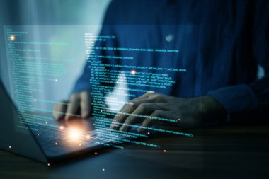 Bilgi Teknolojisi. Modern ofiste IT güncelleme planı sunan geliştirici.