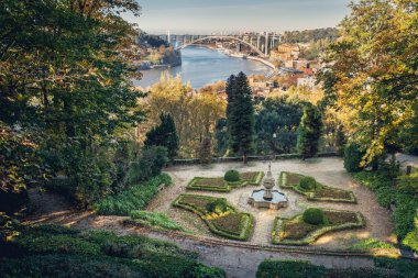 Cristal Palace Park view Ponte da Arrbida adlı