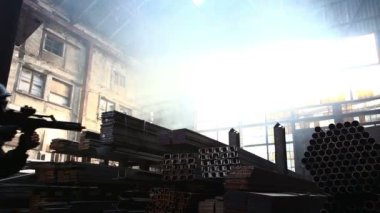 Eski terk edilmiş fabrikası özel atamasında elit force takım 