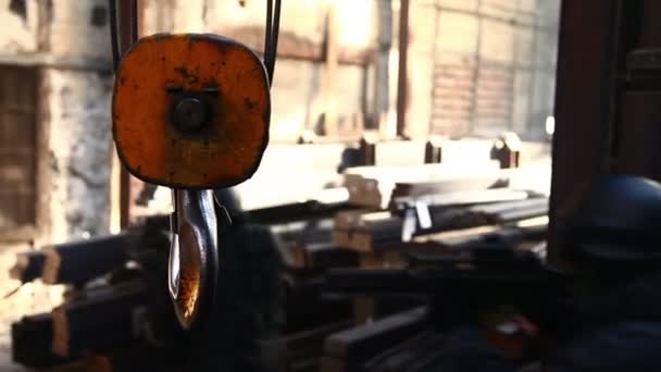 Eski Terk Edilmiş Fabrikası Özel Atamasında Elit Force Takım — Stok video