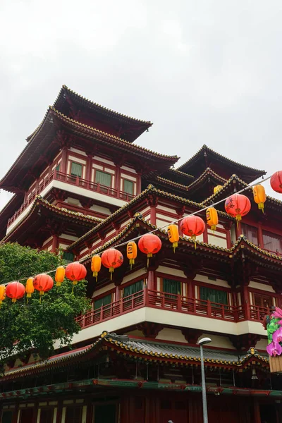 Singapur Ekim 2018 Buddha Tooth Relic Tapınağı Chinatown Bölgesinde Bulutlu — Stok fotoğraf