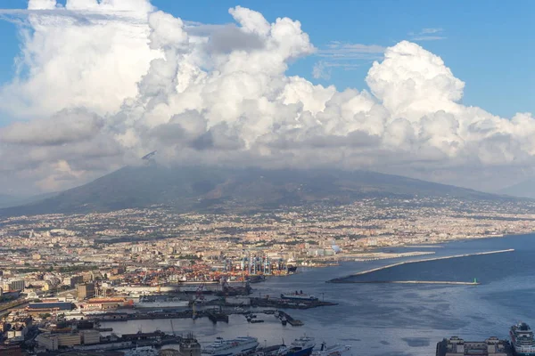 Nápoles Puerto Mar Mediterráneo Volcán Vesubio Vista Superior Nápoles Paisaje — Foto de Stock