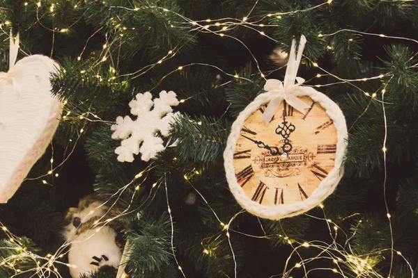 Arbre Noël Avec Décoration Avec Filtre Horloge Jouet Flocons Neige — Photo