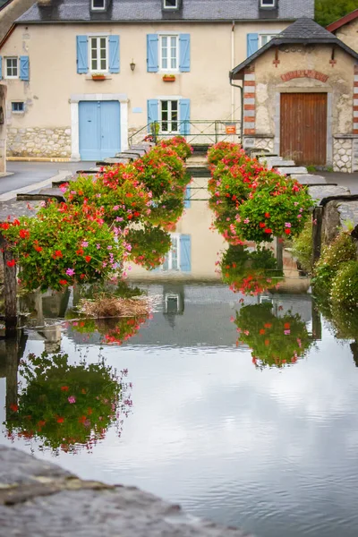 Typical Village Street Canal Flowers France Ancient Houses Flowers Medieval — Stock Photo, Image