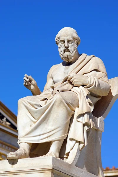 Standbeeld Van Plato Tegenover Universiteit Van Athene Griekenland — Stockfoto