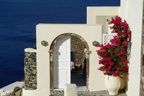 Wunderschöne Aussicht Mit Luxuswohnungen Santorini Kykladen Griechenland — Stockfoto