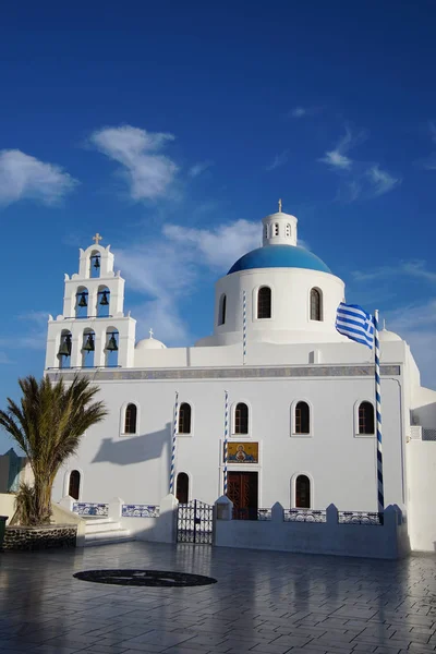 Kościół Panagia Platsani Oia Santorini Grecja — Zdjęcie stockowe