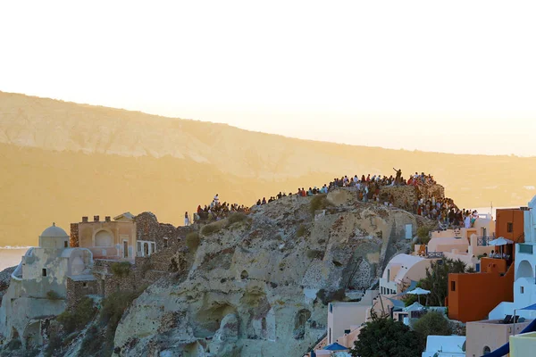 Prachtige Zonsondergang Het Schilderachtige Stadje Oia Santorini Griekenland — Stockfoto