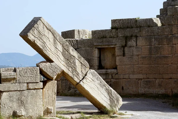 Detalle de la Puerta de Arcadia en el camino a Messene Antiguo, Peloponeso — Foto de Stock