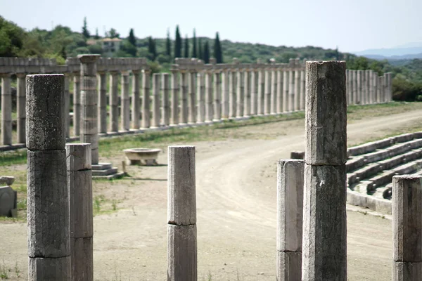 Detalle del estadio en el antiguo sitio arqueológico de Messini, en el sur del Peloponeso —  Fotos de Stock