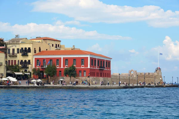 Chania, Creta, octubre de 2018, vista panorámica del paseo marítimo de la ciudad de Xania —  Fotos de Stock