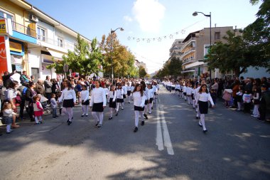 Grevena, 13 Ekim 2018, Grevena kasabasında düzenlenen ulusal geçit töreni