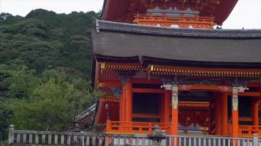 Kyoto, Japonya için turuncu Tapınağı görünümünü