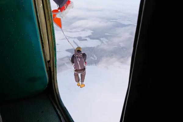 Fallskärmsjägare Out Ett Flygplan — Stockfoto