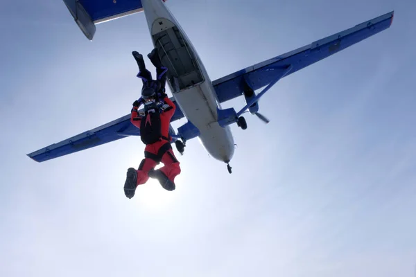 Parachutespringen Twee Parachutisten Zijn Opleiding Vliegen Lucht — Stockfoto