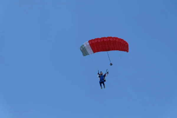 Parachutisme Fille Pilote Parachute — Photo