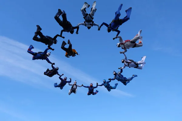 Formation Skydiving Skydivers Training Flying Amazing Sky — Stock Photo, Image