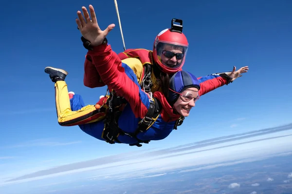 Skydiving Salto Tandem Divertindo Céu — Fotografia de Stock