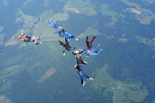 Paraquedismo Formação Grupo Paraquedistas Está Treinando Céu — Fotografia de Stock