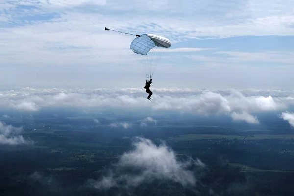 Skydiving Paraquedas Voa Céu — Fotografia de Stock