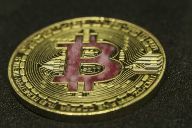 Gerçekten parlayan bitcoin lowkey ışık