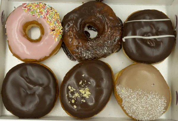 Donuts Uma Caixa Branca — Fotografia de Stock