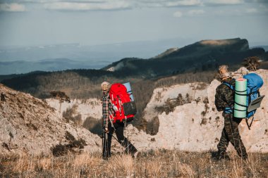 Turistler Kafkas Dağları, Thach dön tırmanmak