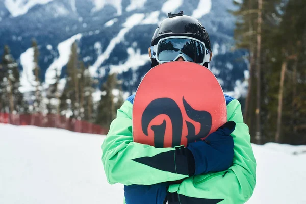 Snowboarder Sulla Pista Sci Località Innevata Vacanze Invernali — Foto Stock