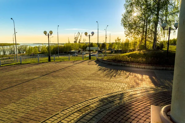 Urban Kullerstenarna Juli Solen Urban Kullerstenarna Juli Solen Strålar Strålar — Stockfoto