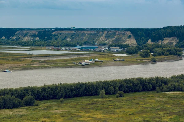 Panorama Desde Empinada Orilla Del Río Irtysh Día Primavera Septiembre —  Fotos de Stock