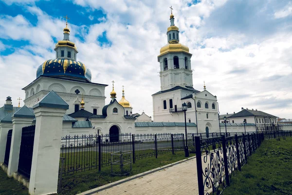 General Plan Temple White Gilded Domes — Stock Photo, Image