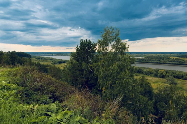 Panorama Från Den Branta Stranden Floden Irtysj September Vårdag — Stockfoto