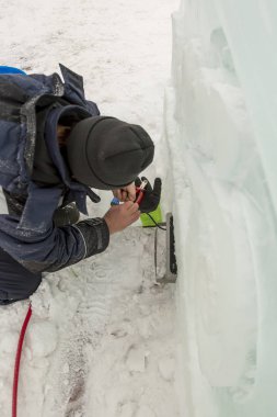 Led el feneri buz şekil aydınlatmak için elektrikçi bağlar