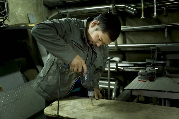 Portrait Male Worker Close Workplace — Stock Photo, Image