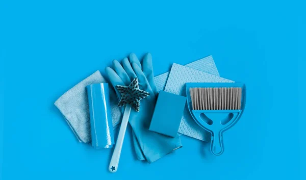 Conjunto Azul Para Limpeza Primavera Casa Trapos Luvas Borracha Esponjas — Fotografia de Stock