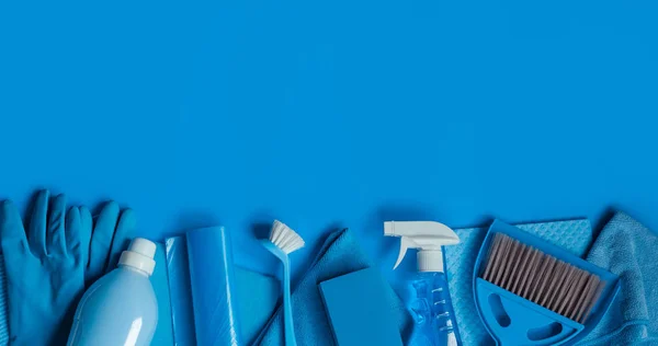 Μπλε Σετ Εργαλείων Και Εργαλεία Καθαρισμού Για Τον Καθαρισμό Της — Φωτογραφία Αρχείου