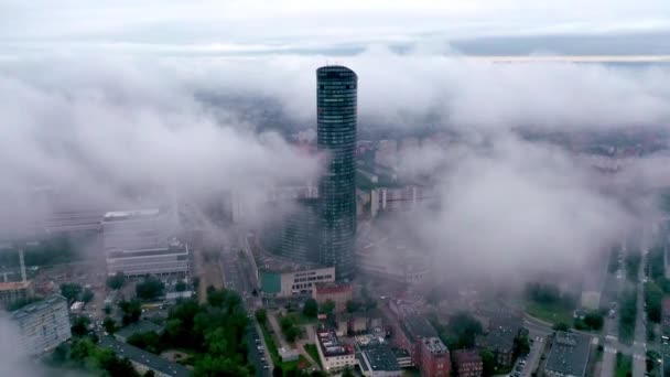 Aerial View Top Skyscraper Sky Tower Fog Wroclaw Pedestal Shot — Stock Video
