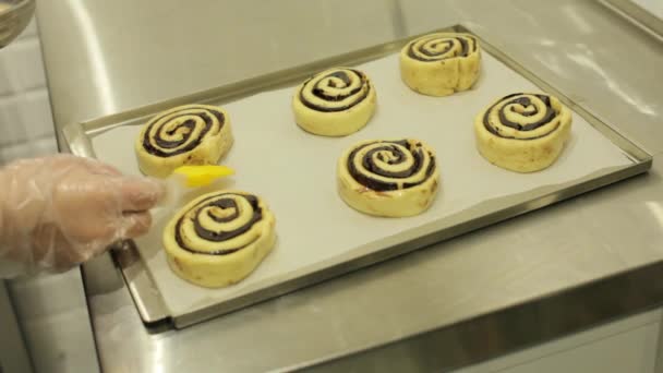 Process Roasting Buns Poppy Seeds — Stock Video