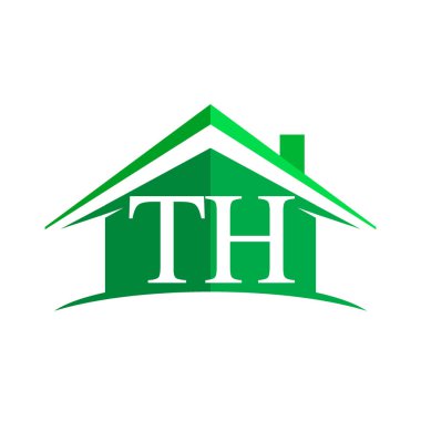 Yeşil ev arka planda beyaz harfler TH