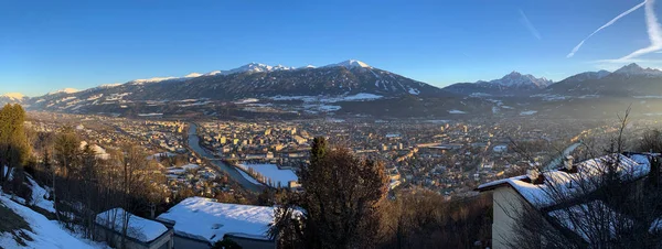Krásný Výhled Innsbruck Stanici Innsbrucker Nordkettenbahnen — Stock fotografie