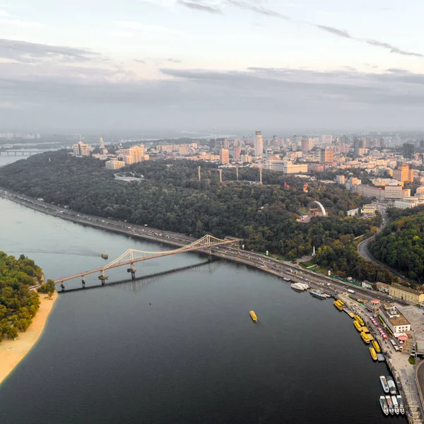 Panoramautsikt Över Modern Stad Med Flod Skyline Fågel Öga Flygfoto — Stockfoto