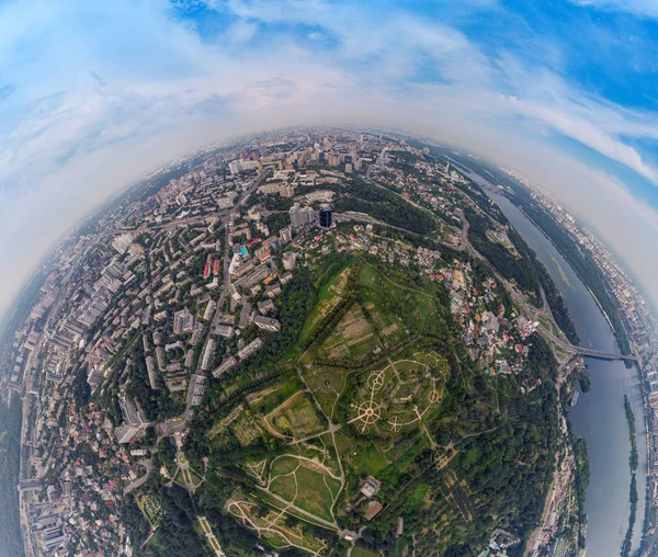 Panorama de 360 graus do Jardim Botânico Nacional em Kiev. Vista aérea — Fotografia de Stock