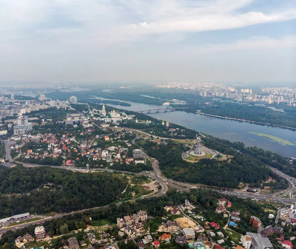 Aerial view Panorama of Kiev city above the National Botanical Garden — Stock Photo, Image