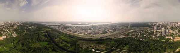 Panorama över 360 grader av National Botanical Garden i Kiev. Flygfoto — Stockfoto