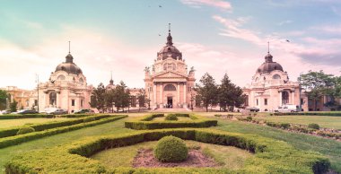 Szechenyi termal hamam, spa ve Yüzme Havuzu Budapeşte, Macaristan