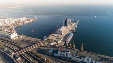 Bağlantı noktası ve deniz, Ukrayna Odessa havadan görünümü Panoraması