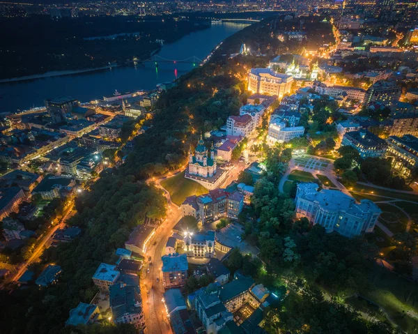 Boa noite, Kiev, Ucrânia. Vista aérea — Fotografia de Stock