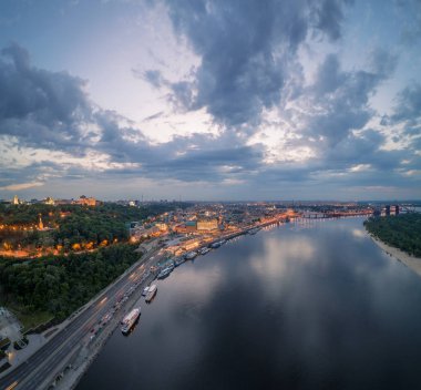 Kiev gece şehir , Ukrayna