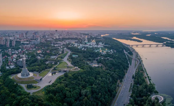 Panorama av kiev — Stockfoto